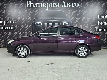 Hyundai Elantra, 2010г, передний привод, автомат