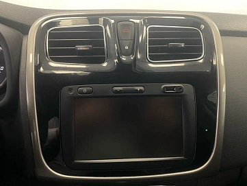 Renault Sandero, 2018г, передний привод, автомат