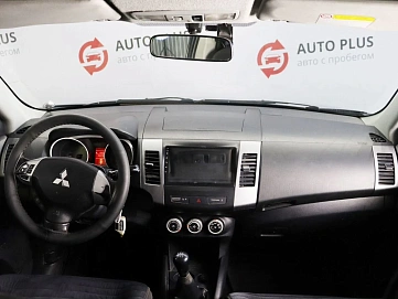 Mitsubishi Outlander, 2008г, полный привод, механика