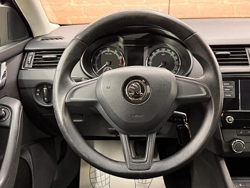 Skoda Octavia, 2018г, передний привод, автомат