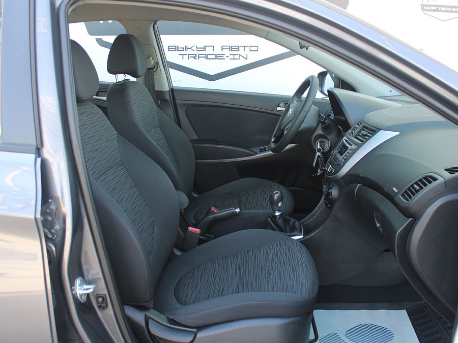 Hyundai Solaris, 2015г., передний привод, механика