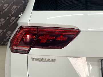 Volkswagen Tiguan, 2019г, передний привод, робот