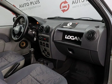 Renault Logan, 2006г, передний привод, механика