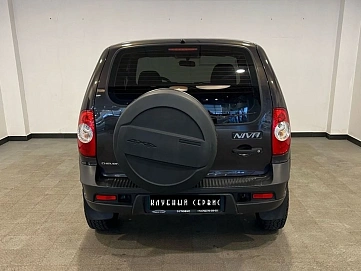 Chevrolet Niva, 2013г, передний привод, механика