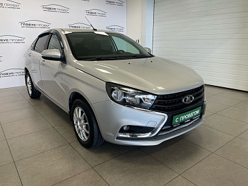 Lada (ВАЗ) Vesta, 2018г, передний привод, механика