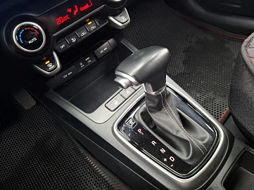 Kia , 2018г., передний привод, автомат