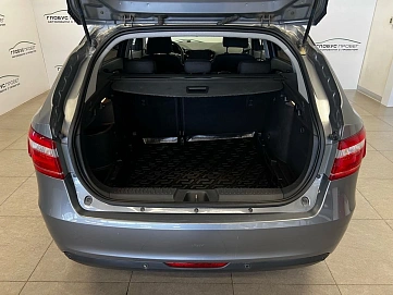 Lada (ВАЗ) Vesta, 2018г, передний привод, механика