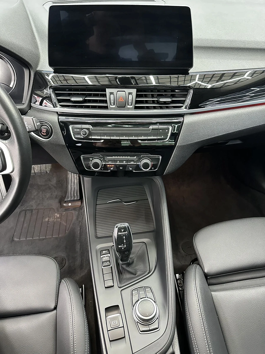 BMW X1, 2021г., передний привод, робот