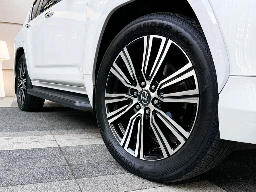 Lexus LX, 2024г., полный привод, автомат