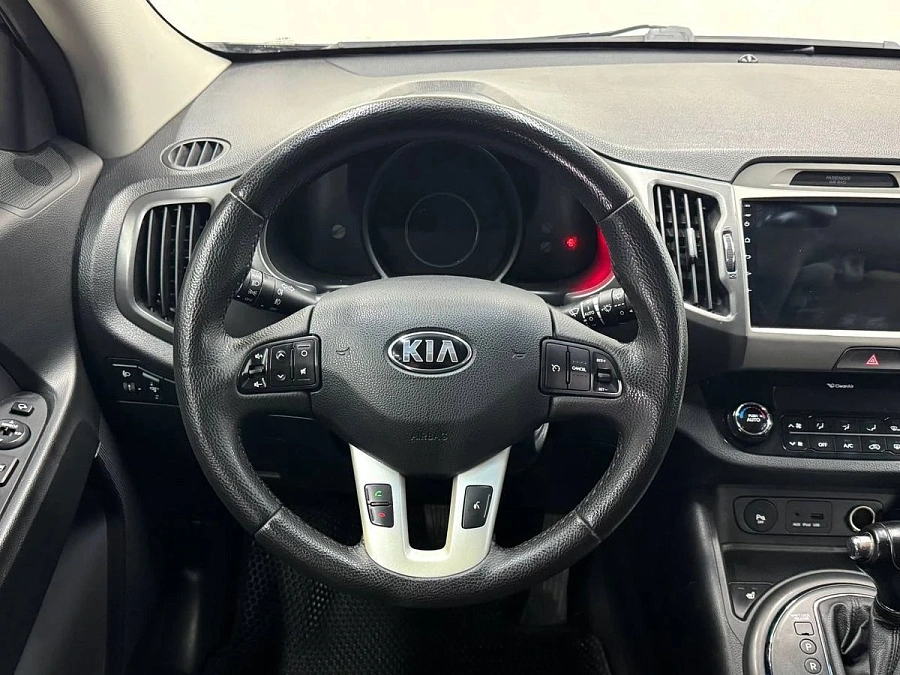 Kia Sportage, 2013г., передний привод, автомат