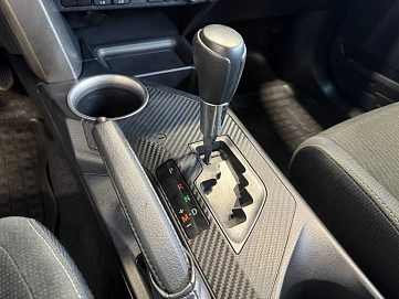 Toyota RAV4, 2013г, полный привод, вариатор