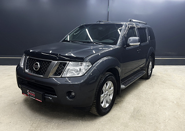 Nissan Pathfinder, 2011г, полный привод, автомат