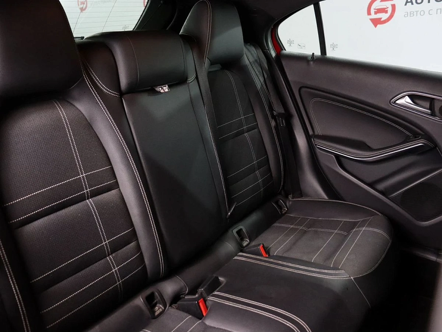 Mercedes-Benz A-Класс, 2013г., передний привод, робот