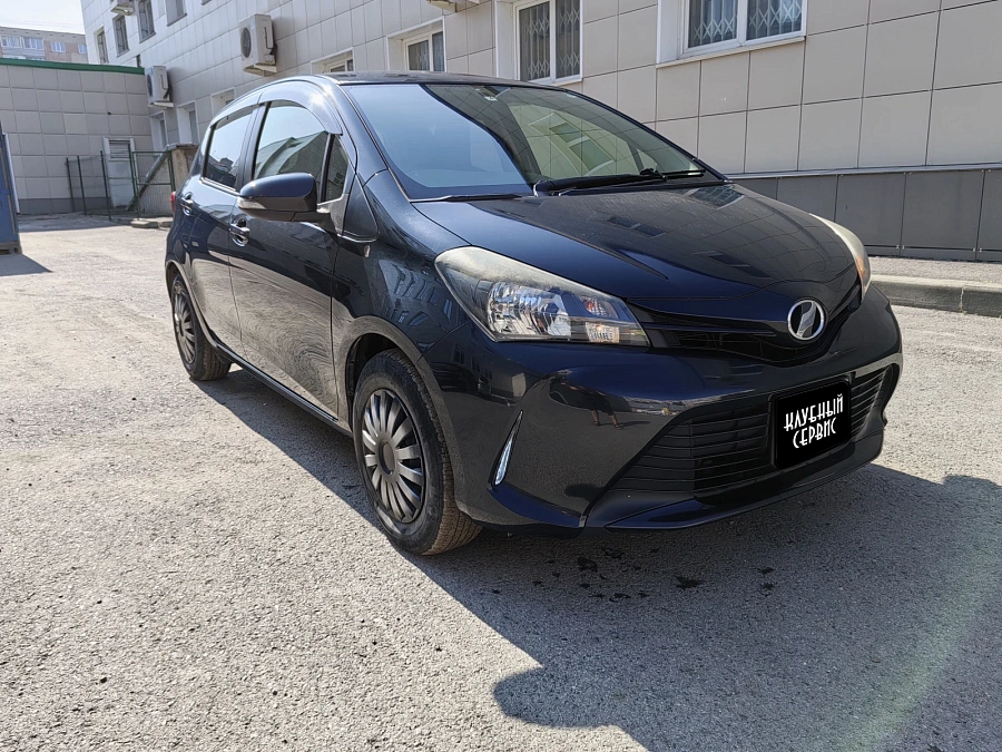 Toyota Vitz, 2015г., передний привод, вариатор