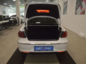 Volkswagen Passat CC, 2013г, передний привод, робот