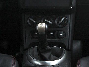 Nissan Qashqai, 2012г, передний привод, механика