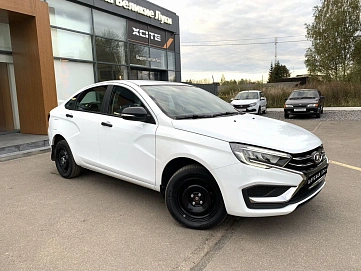 Lada (ВАЗ) Vesta, 2023г, передний привод, механика