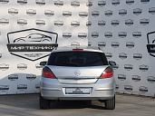 Opel Astra, 2006г., передний привод, автомат