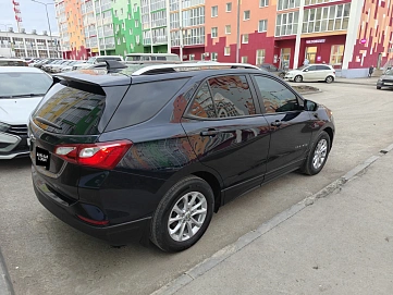 Chevrolet Equinox, 2021г, передний привод, автомат