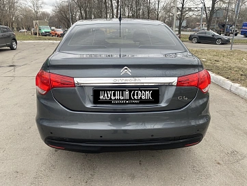 Citroen C4, 2013г, передний привод, механика
