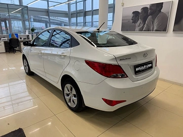 Hyundai Solaris, 2016г, передний привод, автомат