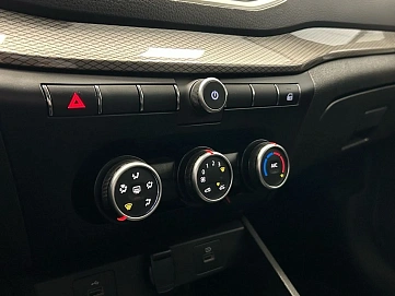 Lada (ВАЗ) Vesta, 2023г, передний привод, механика