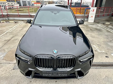 BMW X7, 2024г, полный привод, автомат