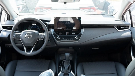 Toyota Corolla, 2024г, передний привод, вариатор