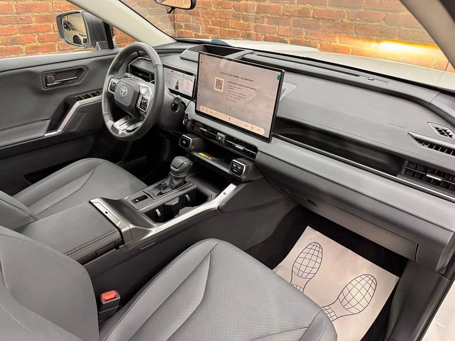 Toyota Wildlander, 2026г., полный привод, вариатор