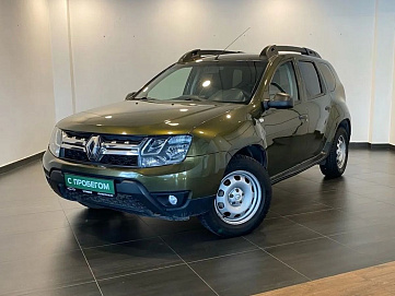 Renault Duster, 2015г, передний привод, автомат