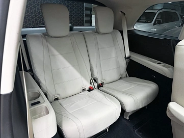 Mercedes-Benz GLS, 2023г, полный привод, автомат