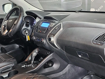 Hyundai ix35, 2014г, передний привод, автомат