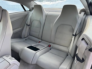 Mercedes-Benz E-Класс, 2011г, задний привод, автомат