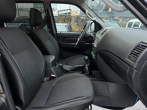 УАЗ Patriot, 2015г, полный привод, механика