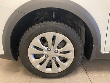 Kia , 2021г., передний привод, автомат