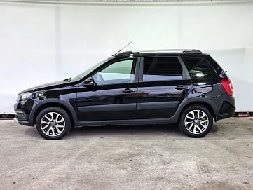 Lada (ВАЗ) , 2022г., передний привод, механика