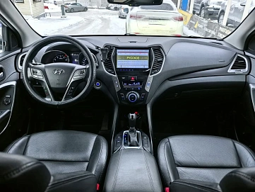 Hyundai Santa Fe, 2016г, полный привод, автомат