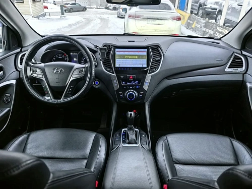 Hyundai Santa Fe, 2016г, полный привод, автомат