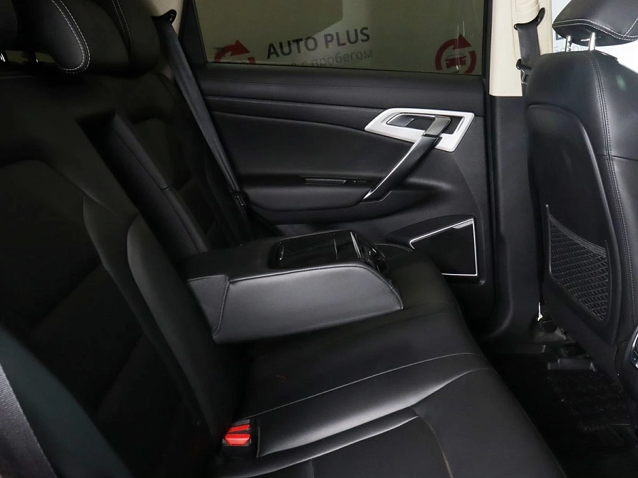 Geely Atlas, 2020г., полный привод, автомат