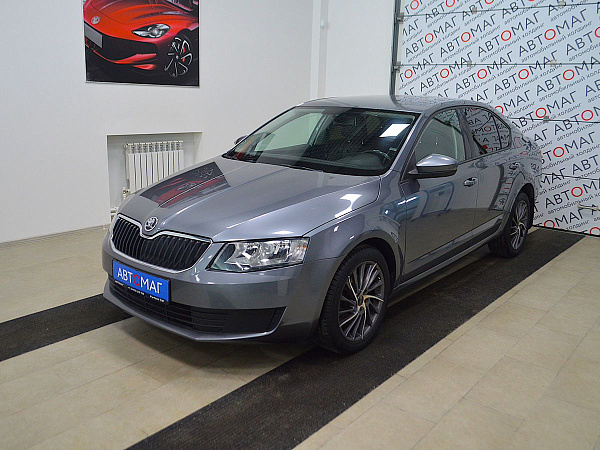 Skoda Octavia, 2013г., передний привод, робот