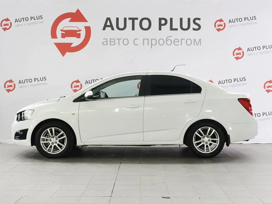 Chevrolet Aveo, 2013г., передний привод, механика