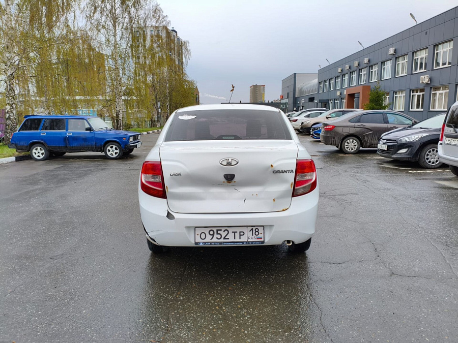 Lada (ВАЗ) Granta, 2015г., передний привод, механика