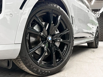 BMW X7, 2022г, полный привод, автомат