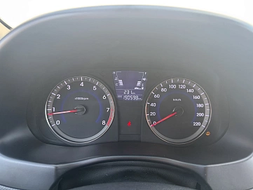 Hyundai Solaris, 2013г, передний привод, механика