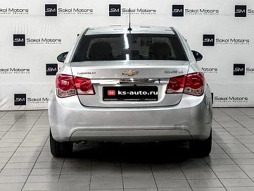 Chevrolet Cruze, 2011г., передний привод, механика