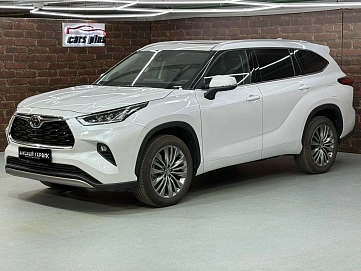 Toyota Highlander, 2025г, полный привод, автомат
