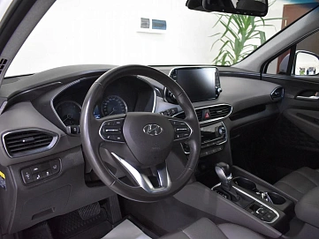 Hyundai Santa Fe, 2019г, передний привод, автомат