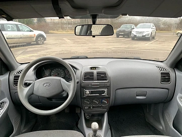 Hyundai Accent, 2005г, передний привод, механика