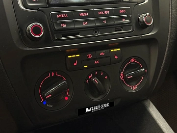 Volkswagen Jetta, 2014г, передний привод, механика