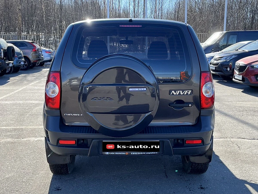 Chevrolet Niva, 2013г., полный привод, механика
